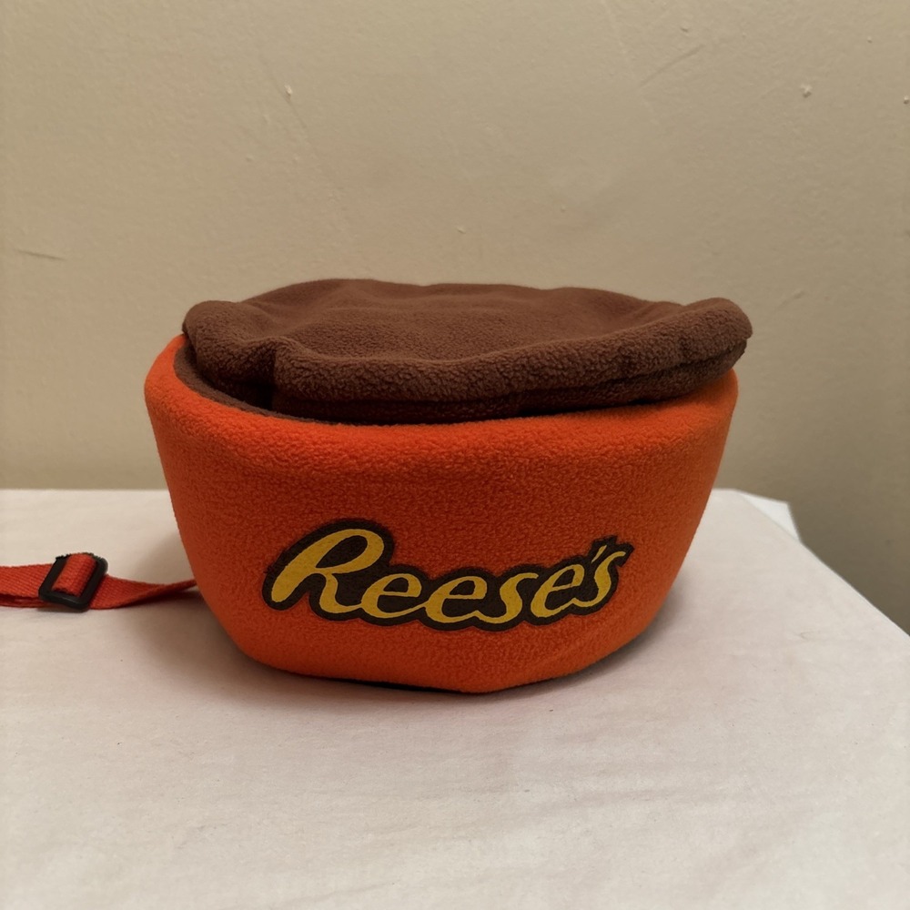 Reese's Hideaway Bed Small Pet Small Fleece Orange/Brown 9.5 x 4.5 in